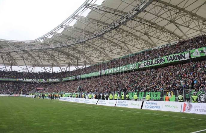 Sakaryaspor – Boluspor Maçı Bilet Fiyatları Açıklandı! Taraftardan Tepki