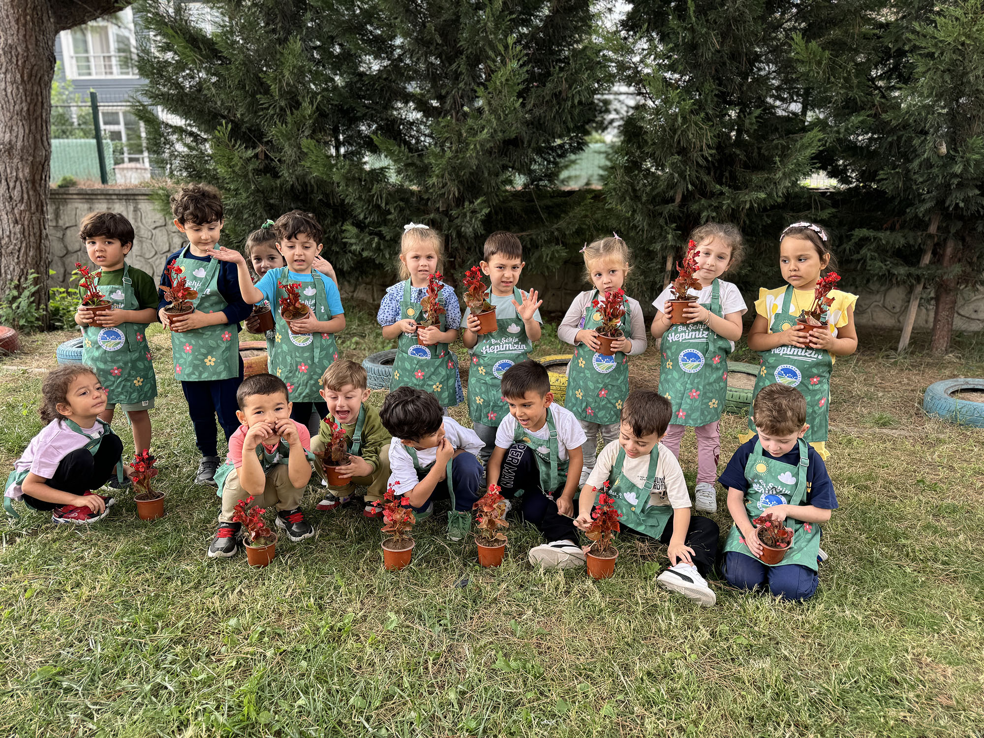 Doğa sevgisi minik kalplerde filizleniyor