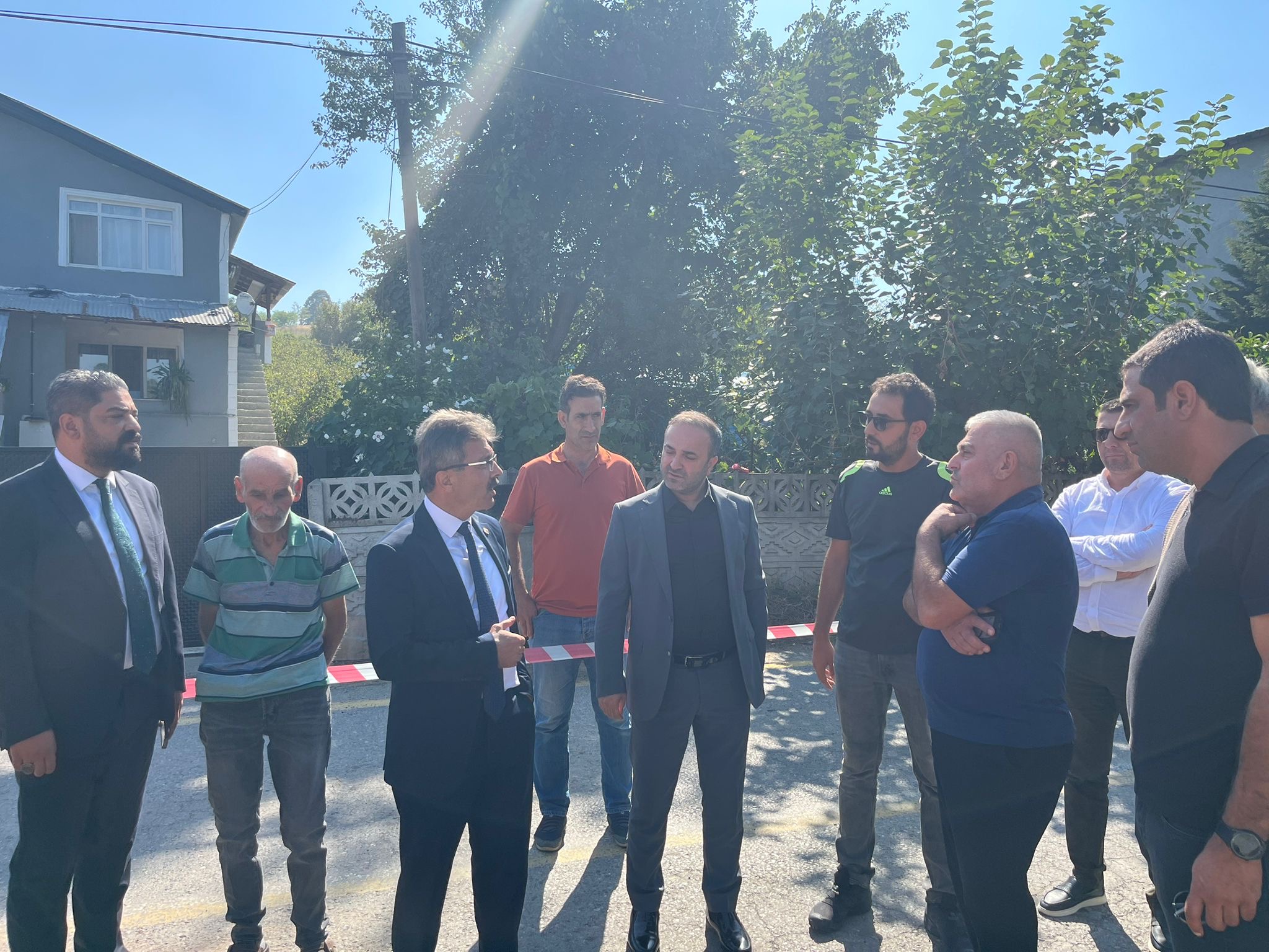 BAŞKAN ŞENOL DİNÇ DEĞİRMENDERE’DE DOĞALGAZ ÇALIŞMALARINI İNCELEDİ