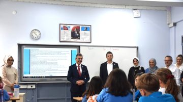 BAŞKAN ŞENOL DİNÇ ÖĞRENCİLERLE